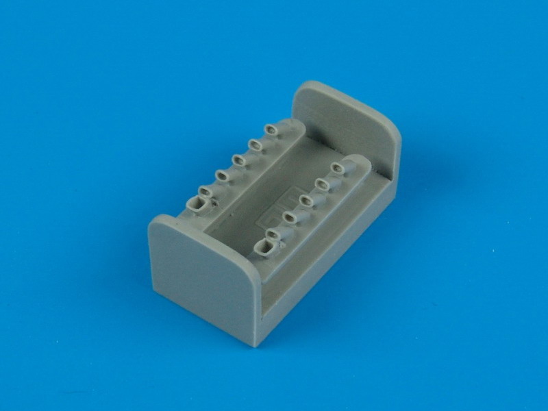 QB72092 II-2 Sturmovik exhaust 1/72